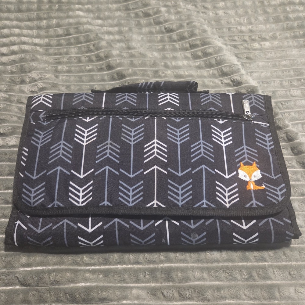 Lil Fox Portable Baby Diaper Changing Pad Clutch Travel Mat Waterproof Arrow